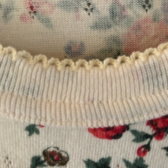 Huntington Ridge floral printed long sleeve top T-shirt Fall GorpCore. Medium - Picture 5 of 7